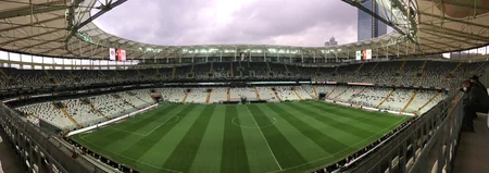Futbol stadyumu